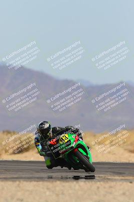 media/Mar-22-2025-CVMA (Sat) [[462c0ffedb]]/Race 13-Amateur Supersport Middleweight/
